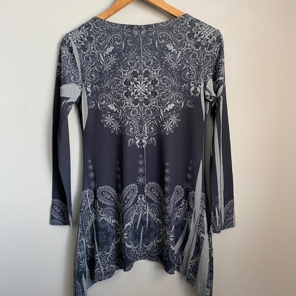 Casa Lee Women's Gray Boho Print Long‎ Sleeve Tunic Blouse Size Large - Picture 5 of 11